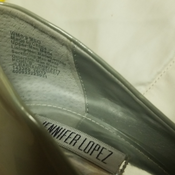 Shoes - Picture 3 of 3